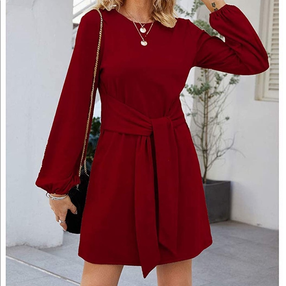 New with tags tie waist red dress